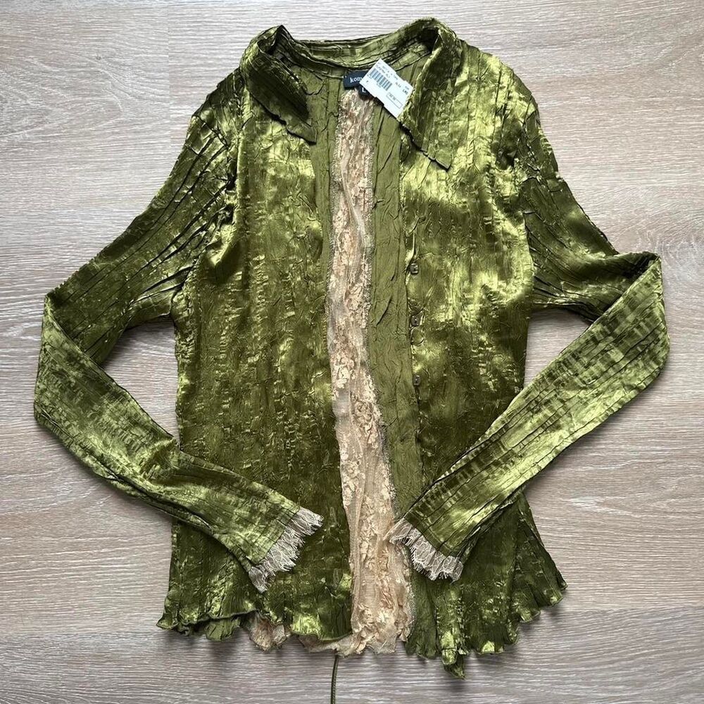 Komarov Women's Green Blouse (NWT)